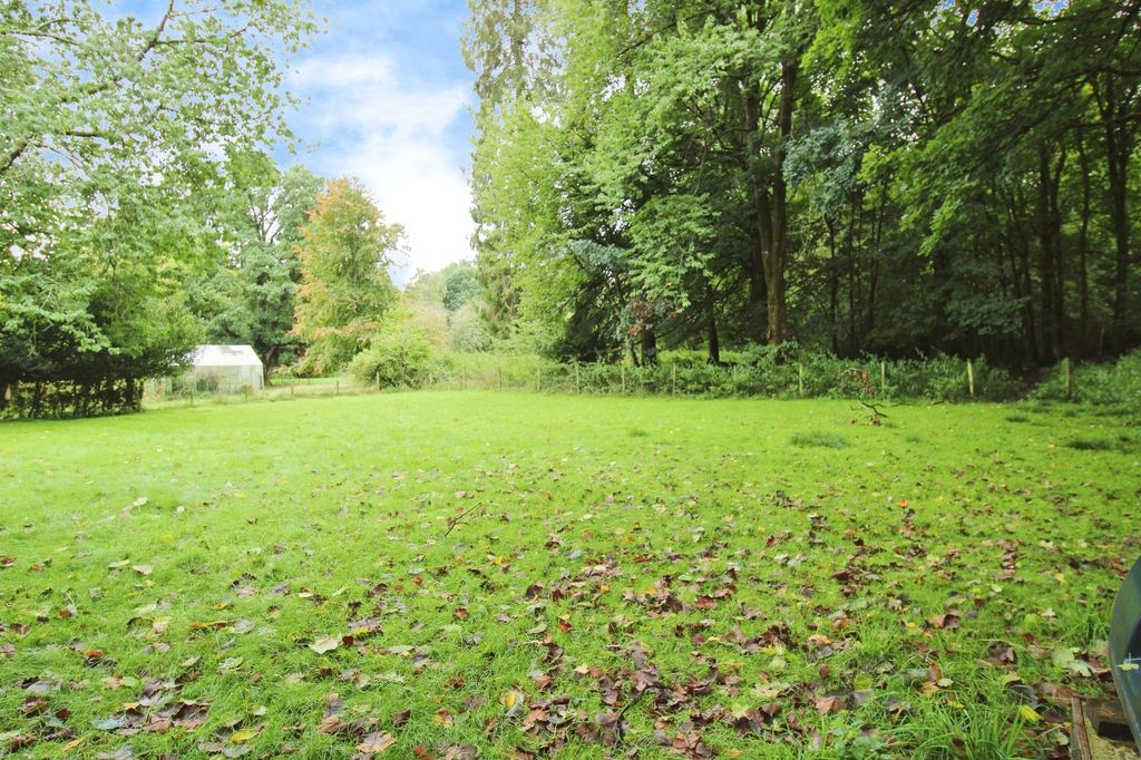 Property photo 2 of 7