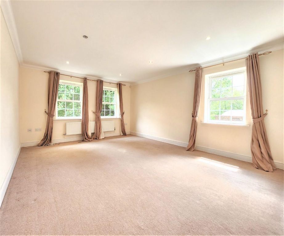 Property photo 2 of 10 2.Jpg