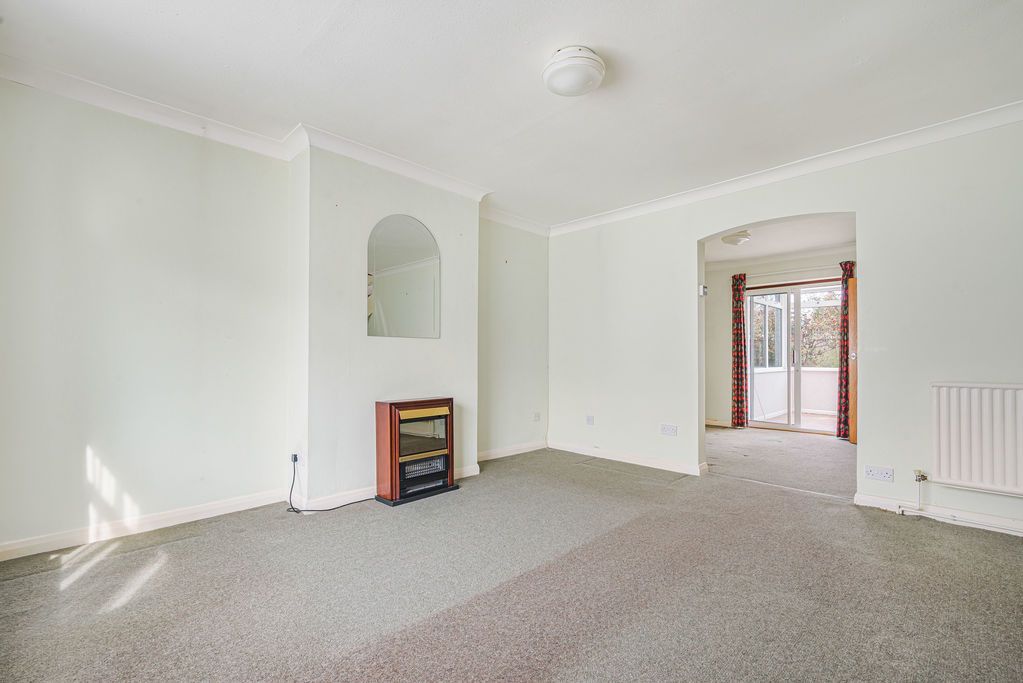 Property photo 2 of 22 Living Area