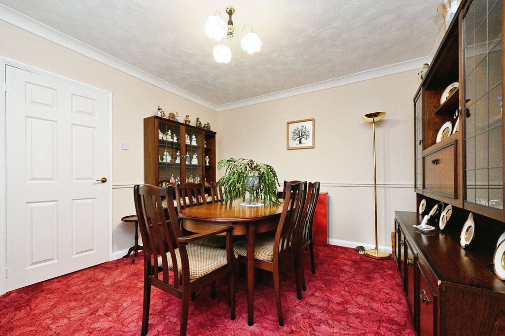 Property photo 3 of 16 Photography