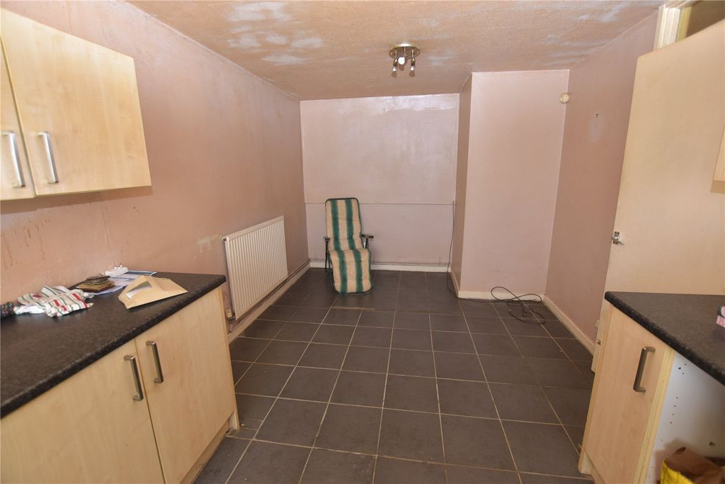 Property photo 2 of 12 Picture No. 03