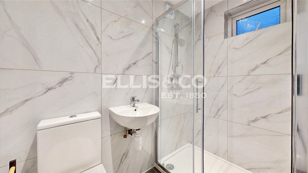 Property photo 2 of 25 Picture No. 01