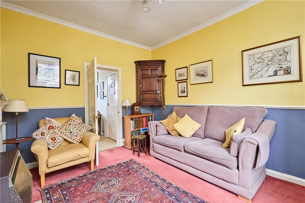 Property photo 3 of 15 Sitting Room