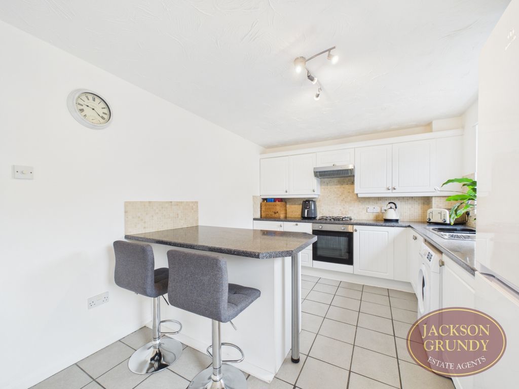 Property photo 3 of 14 Tapeley Gardens