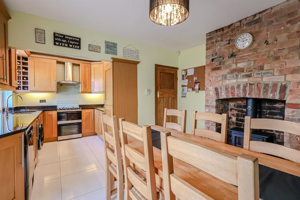 Property photo 3 of 25 Img_0862.Jpg