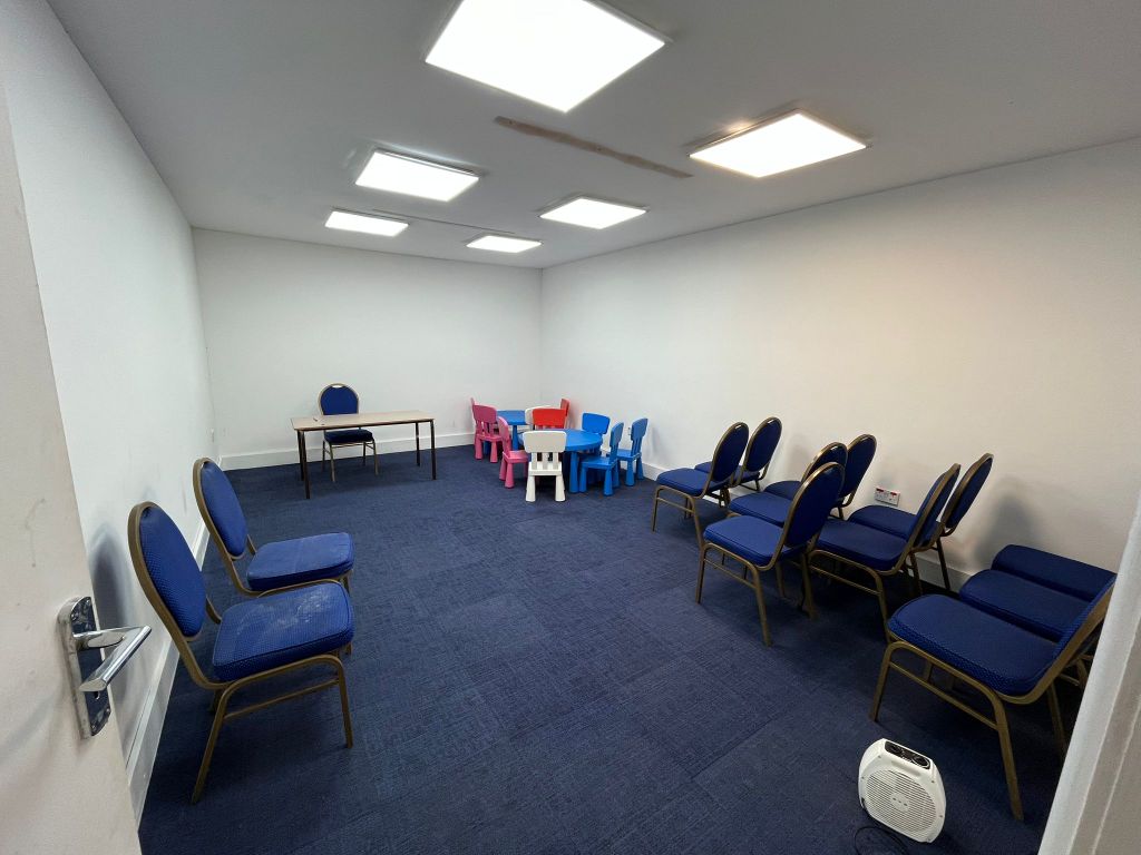 Property photo 3 of 6