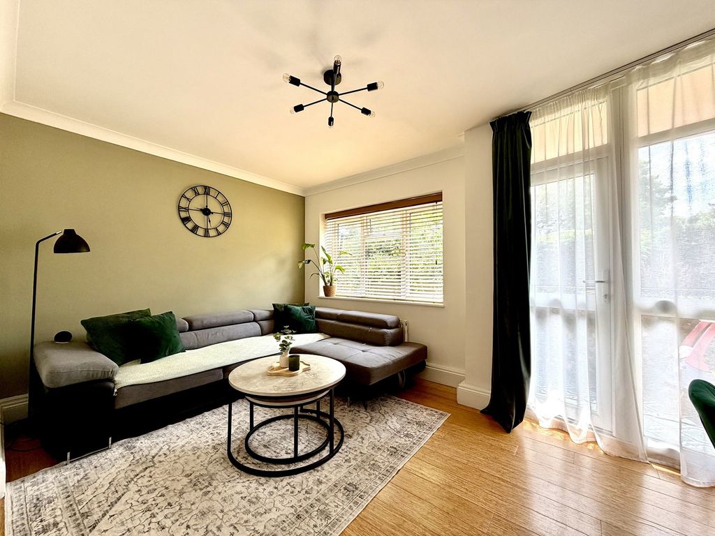 Property photo 2 of 14 Not Specified