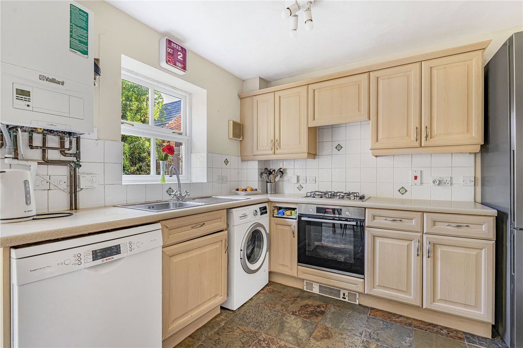 Property photo 2 of 20 Picture No. 02