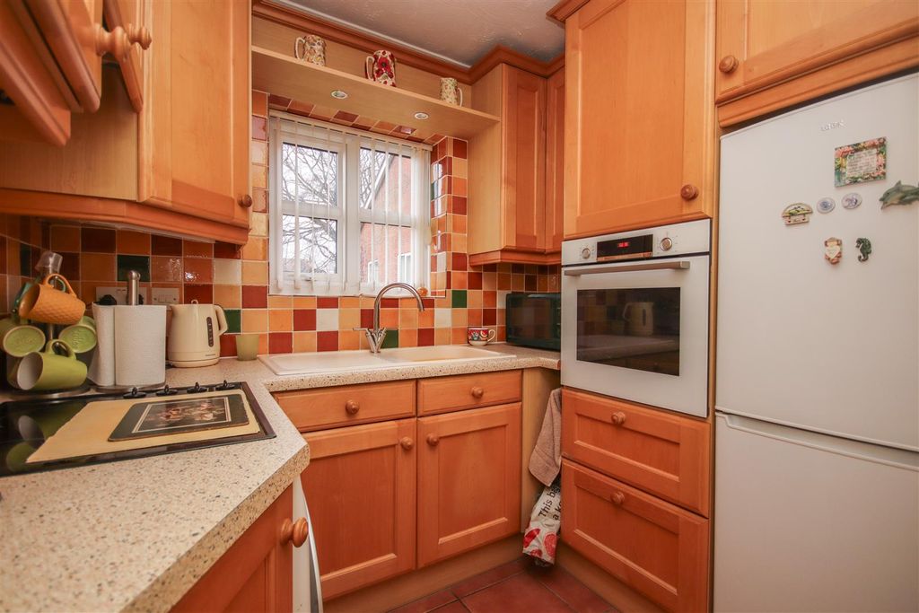 Property photo 3 of 9 Img_0186.Jpg