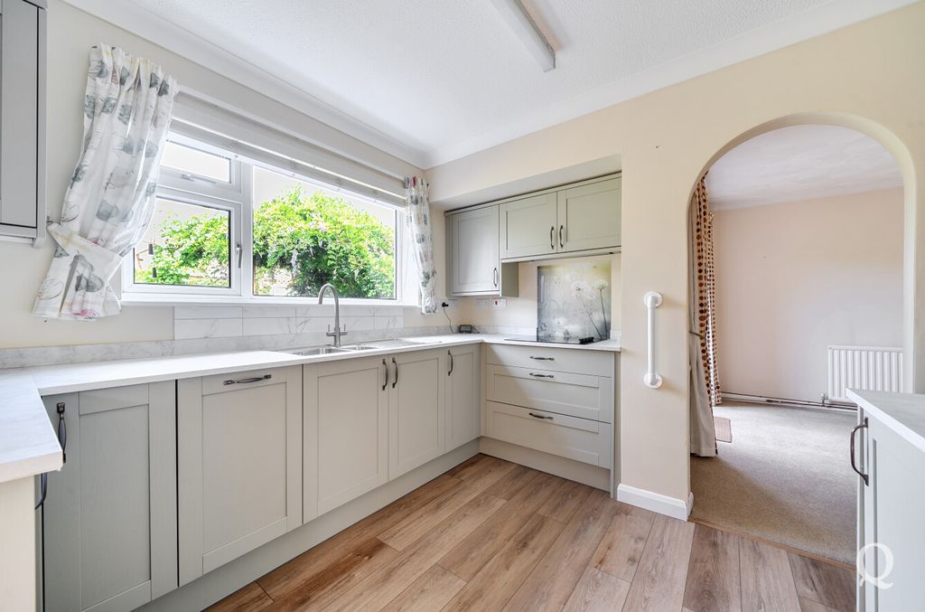 Property photo 2 of 25 A2d7F99E-04A9-4F6...
