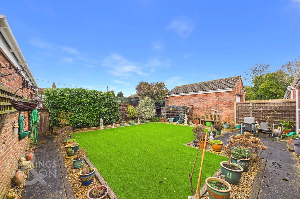 Property photo 1 of 25