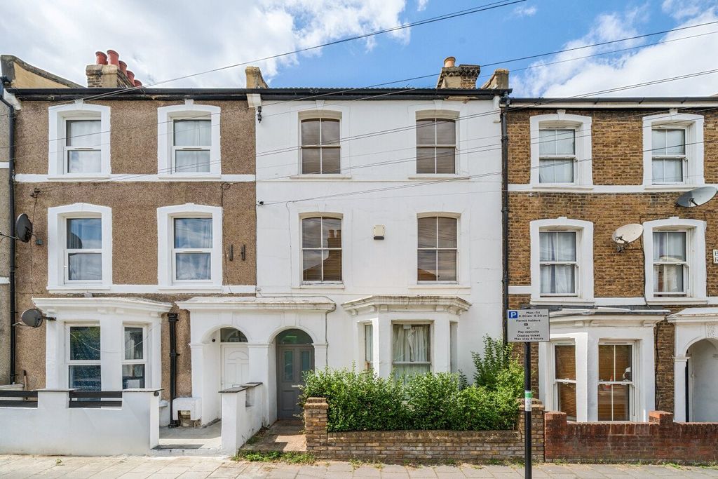 Property photo 1 of 9 Picture No. 17