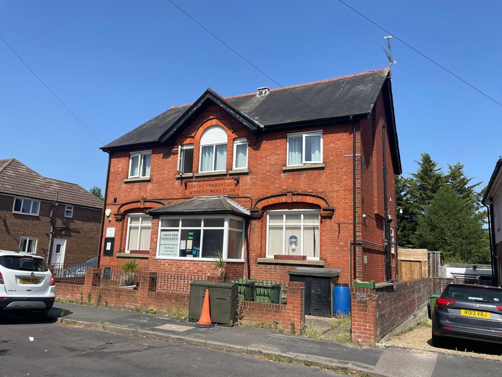 Property photo 1 of 10