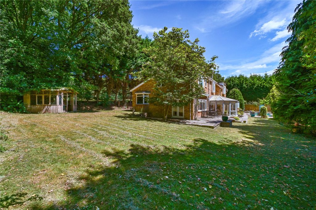 Property photo 2 of 21 Picture No. 37