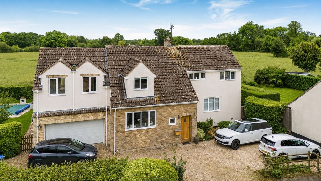 Property photo 1 of 24 Picture No. 49