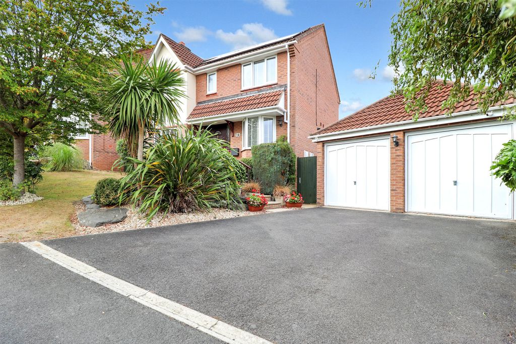 Property photo 1 of 17 Picture No. 24