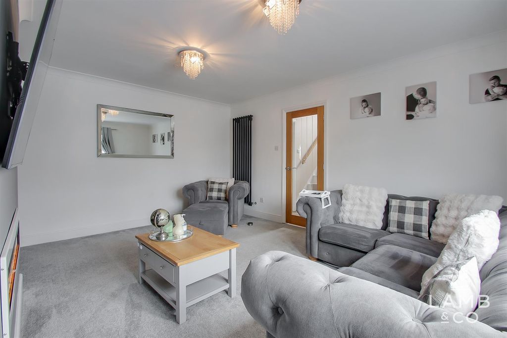 Additional image 8 of 3 bed detached house for saleCrome Road, Clacton-On-Sea CO16