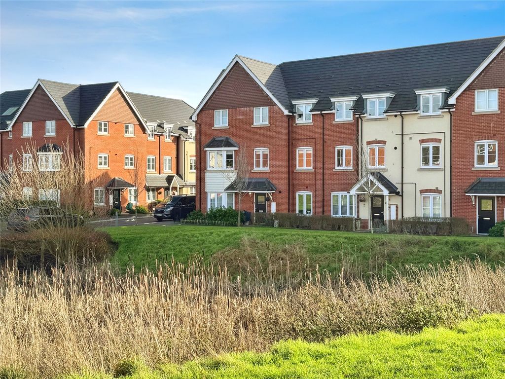 Property photo 1 of 12 Picture No. 19