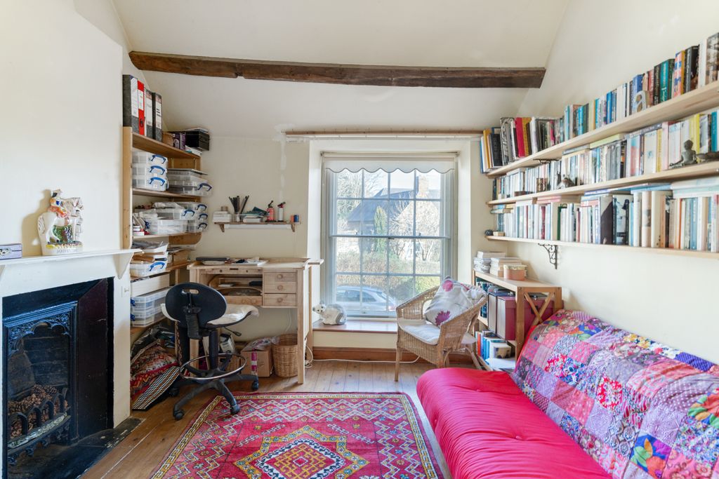 Property photo 3 of 14