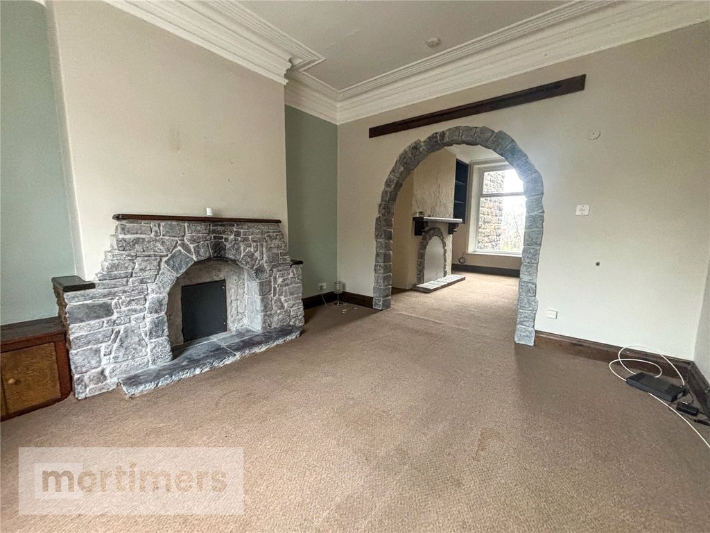 Property photo 3 of 12 Living Room