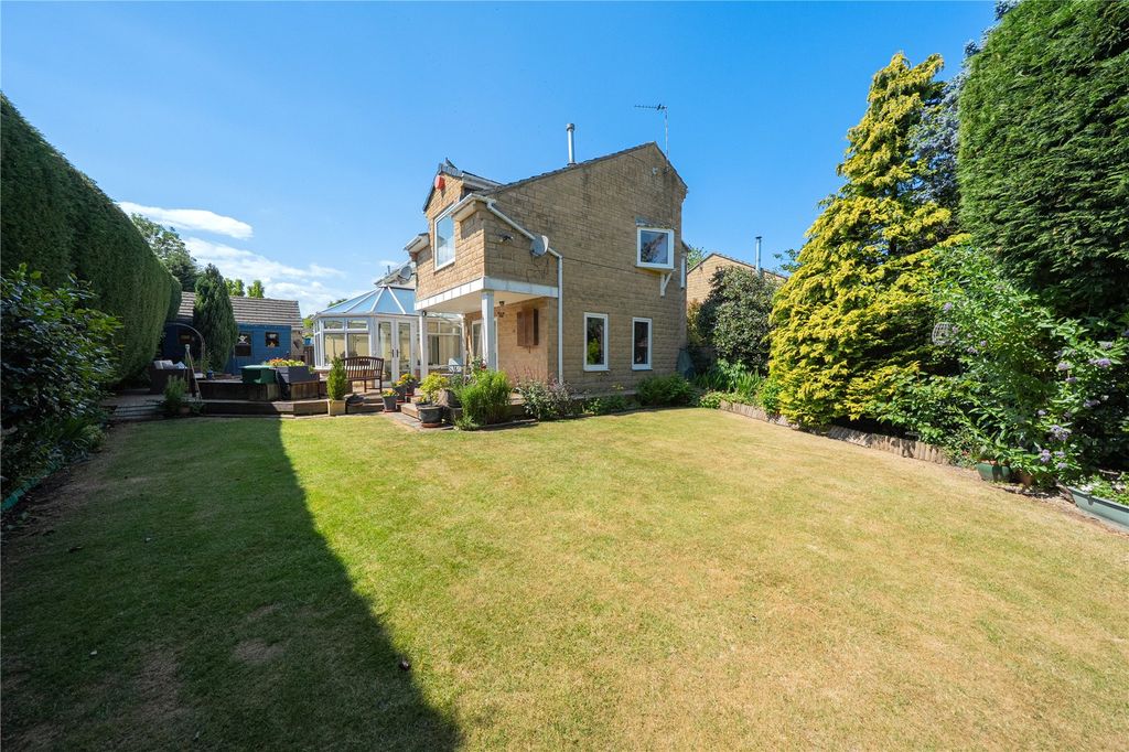 Property photo 2 of 30 Picture No. 18
