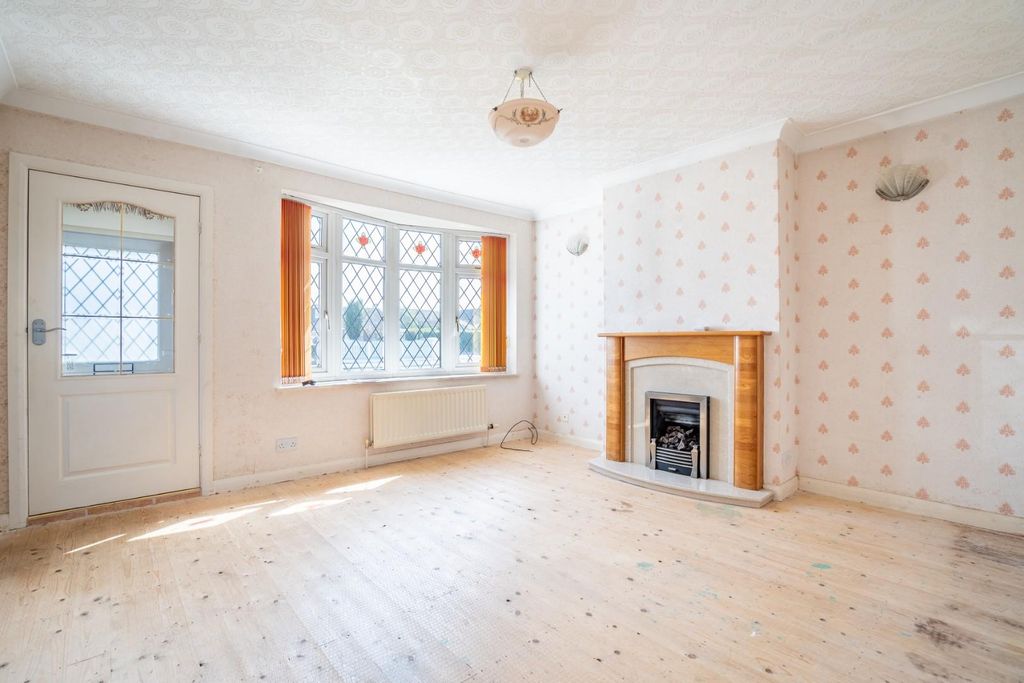Property photo 2 of 14 Gg-5.Jpg