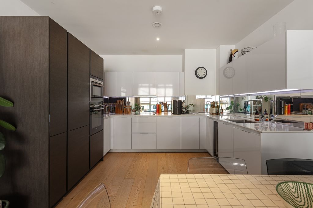 Property photo 2 of 17 094A3875