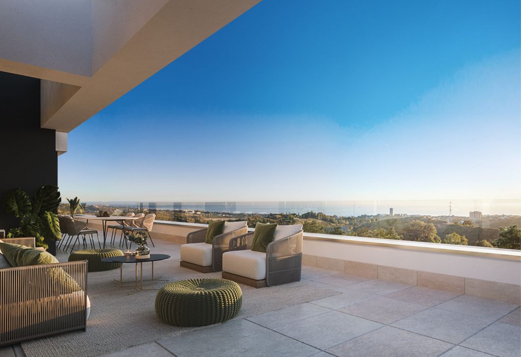 Property photo 3 of 13 Photo 2