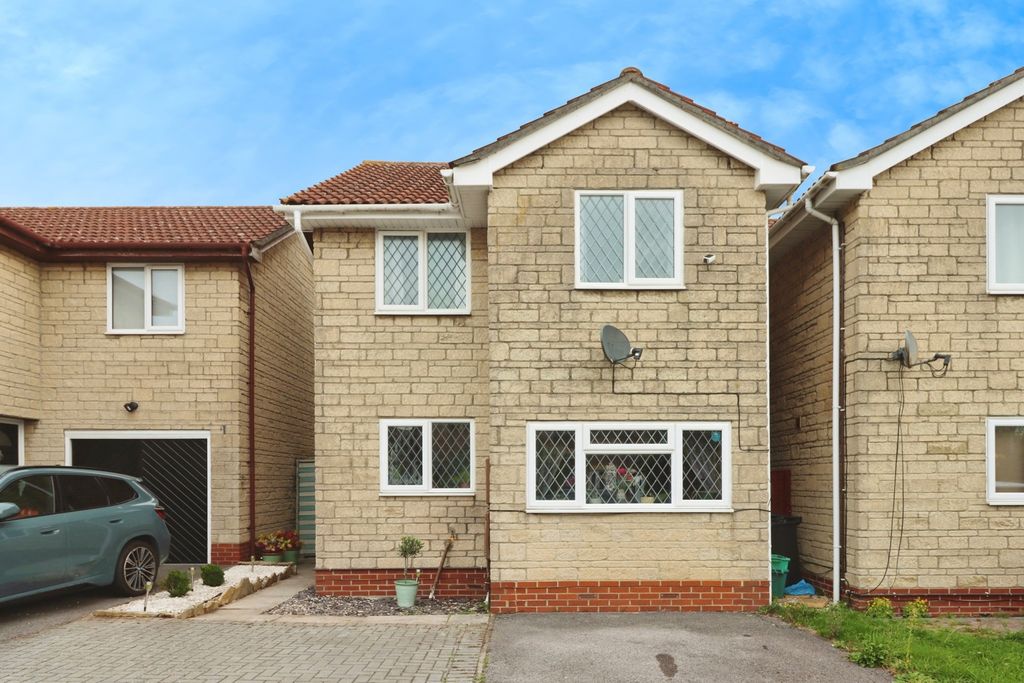 Property photo 1 of 17 Photo