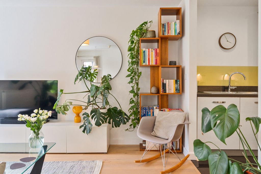 Property photo 3 of 19 1457562-25-69Fcdb...