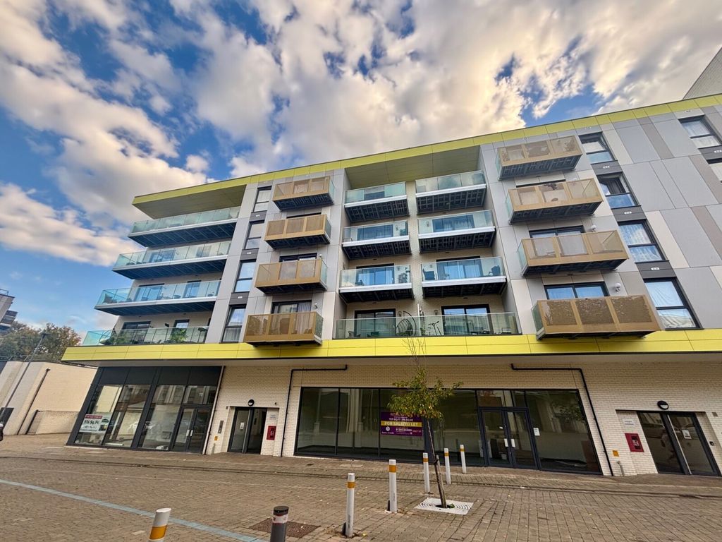 Property photo 1 of 7 Exterior