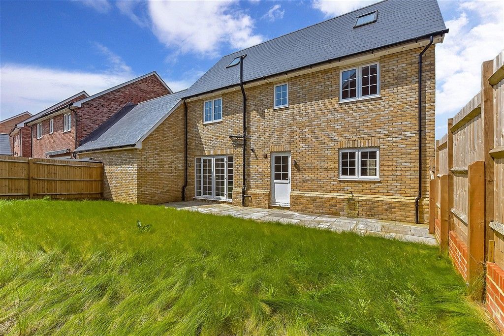 Property photo 1 of 14 Rear Elevation