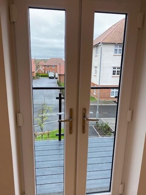 Property photo 2 of 8 Balcony