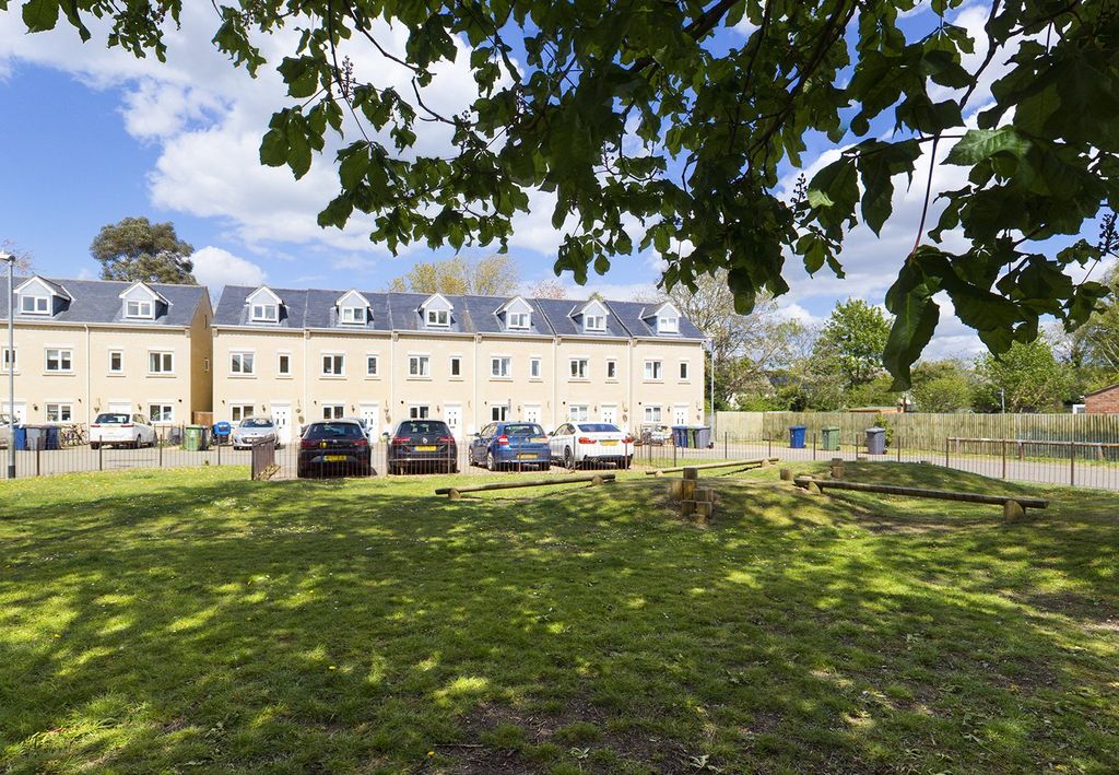 Property photo 1 of 15 Image