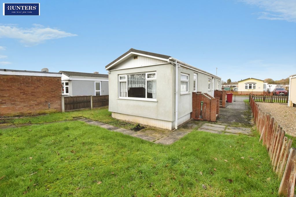 Property photo 3 of 18