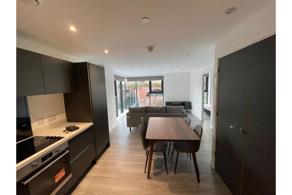 Property photo 1 of 18 Annex Kitchen