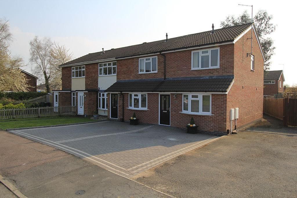 Property photo 1 of 25 Newbold Close (Main)