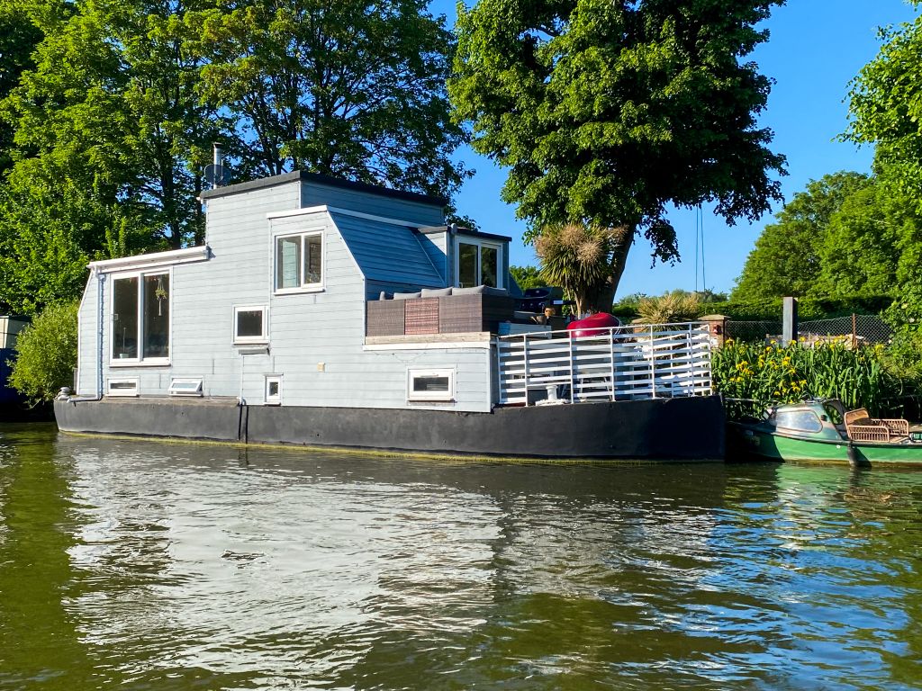 Property photo 1 of 15 Mainshot