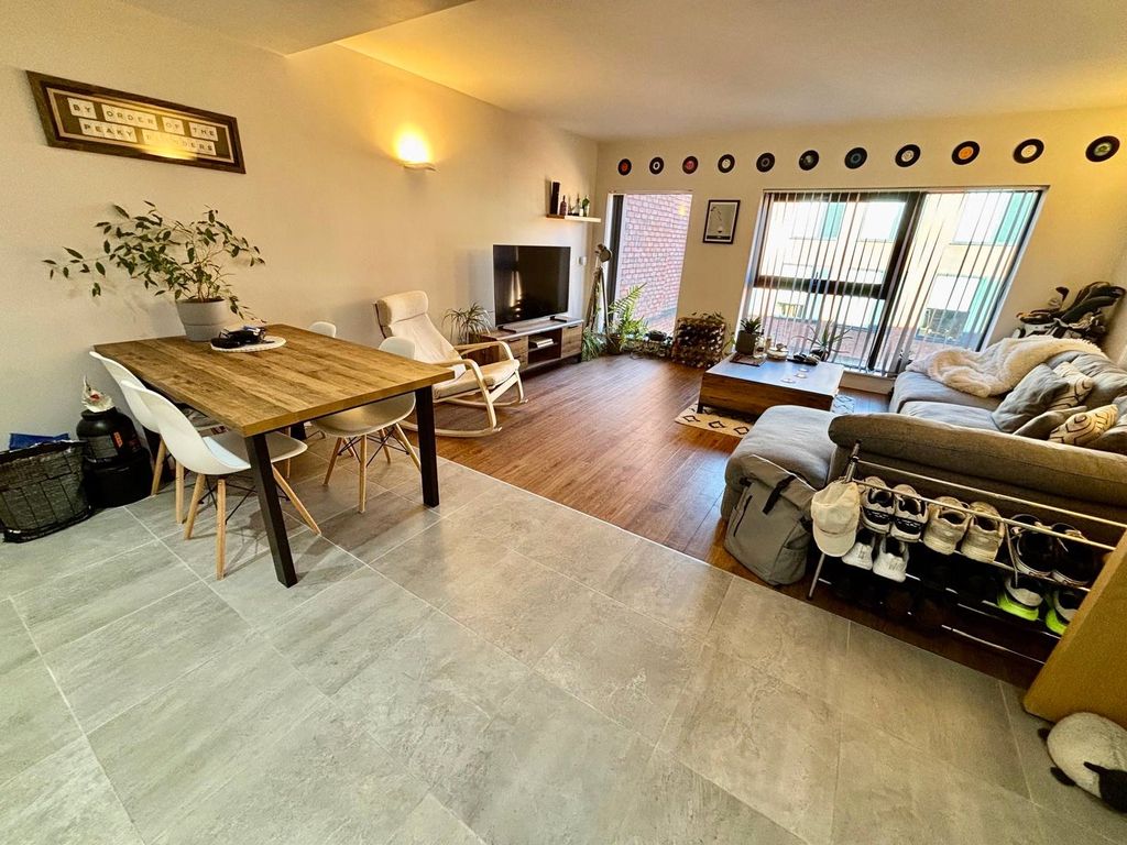 Property photo 3 of 9 Picture No. 06