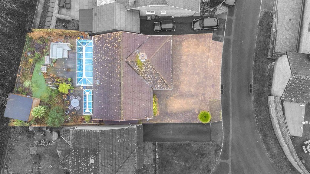 Property photo 2 of 15 Picture No. 37