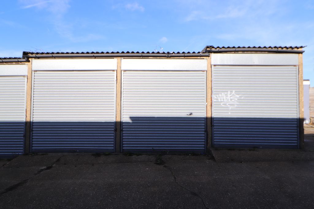 Property photo 1 of 2 Photo 1