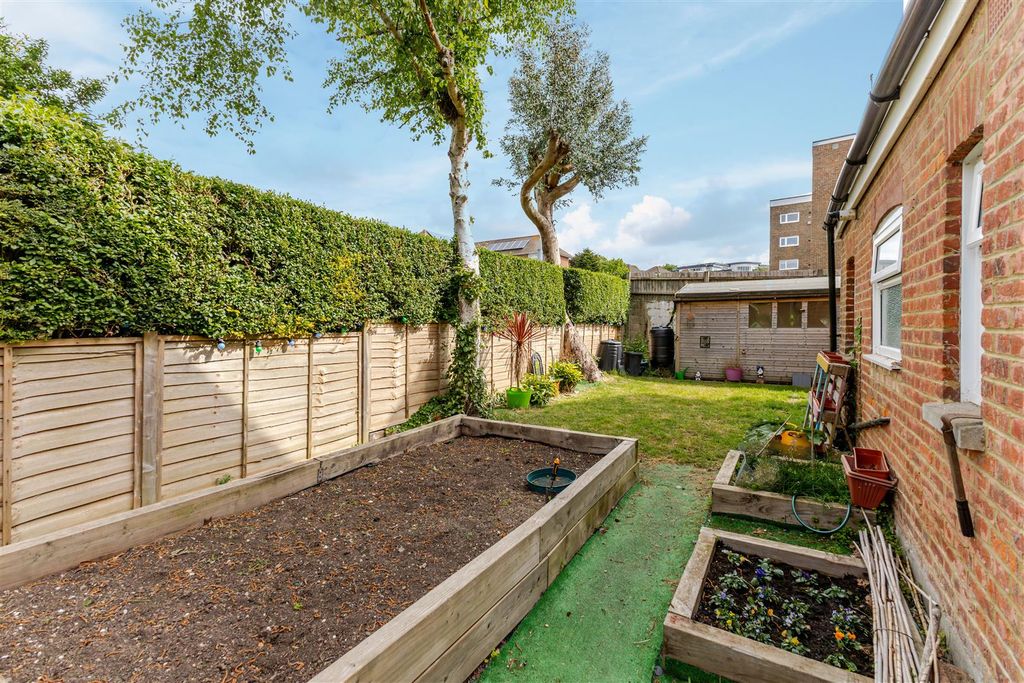 Property photo 3 of 18 Img_4583.Jpg