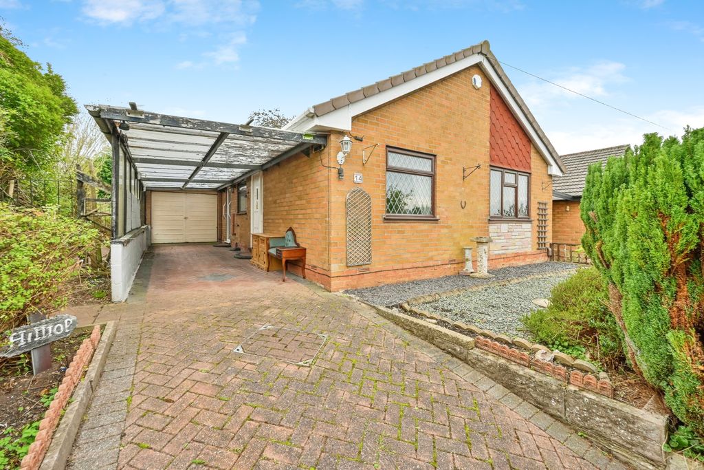 Property photo 2 of 15