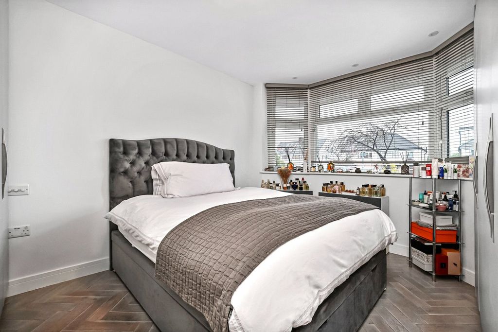 Property photo 3 of 10 Picture No. 08