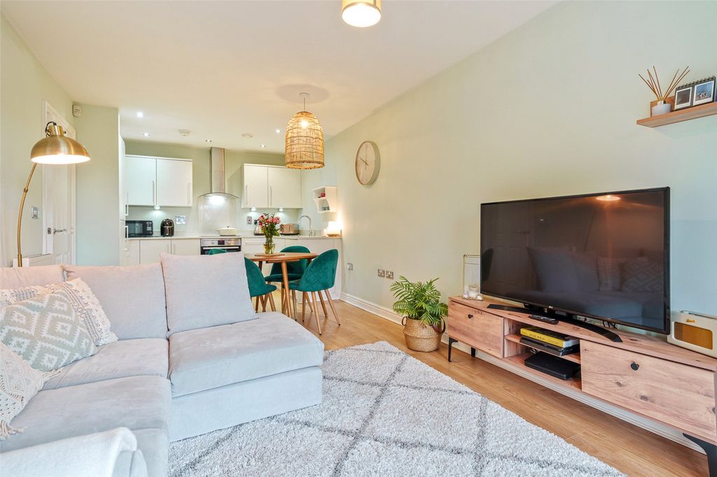 Property photo 2 of 10 Picture No. 06