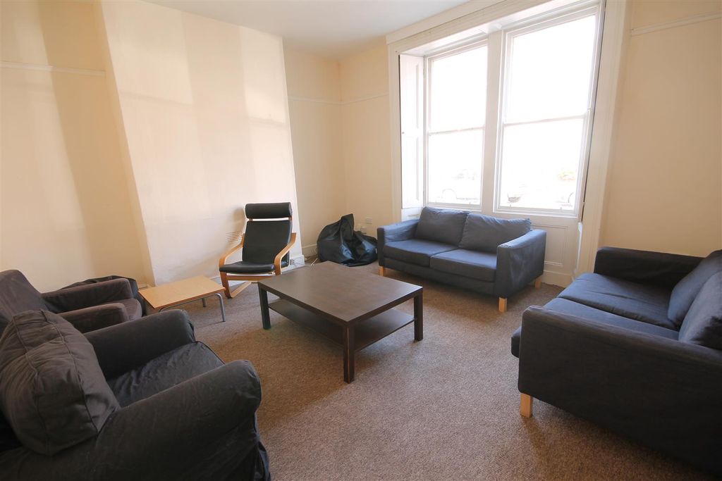 Property photo 1 of 10 12181.Jpg