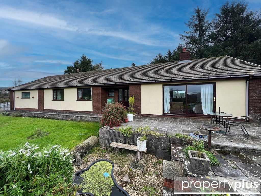 Property photo 1 of 38 Picture No. 29