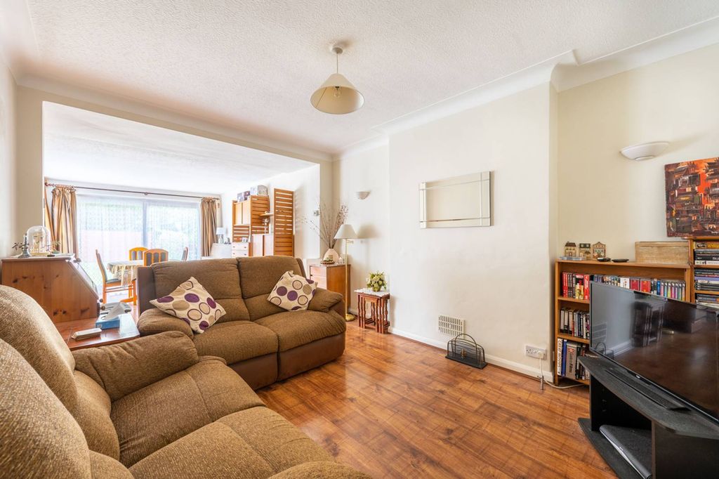 Property photo 2 of 14