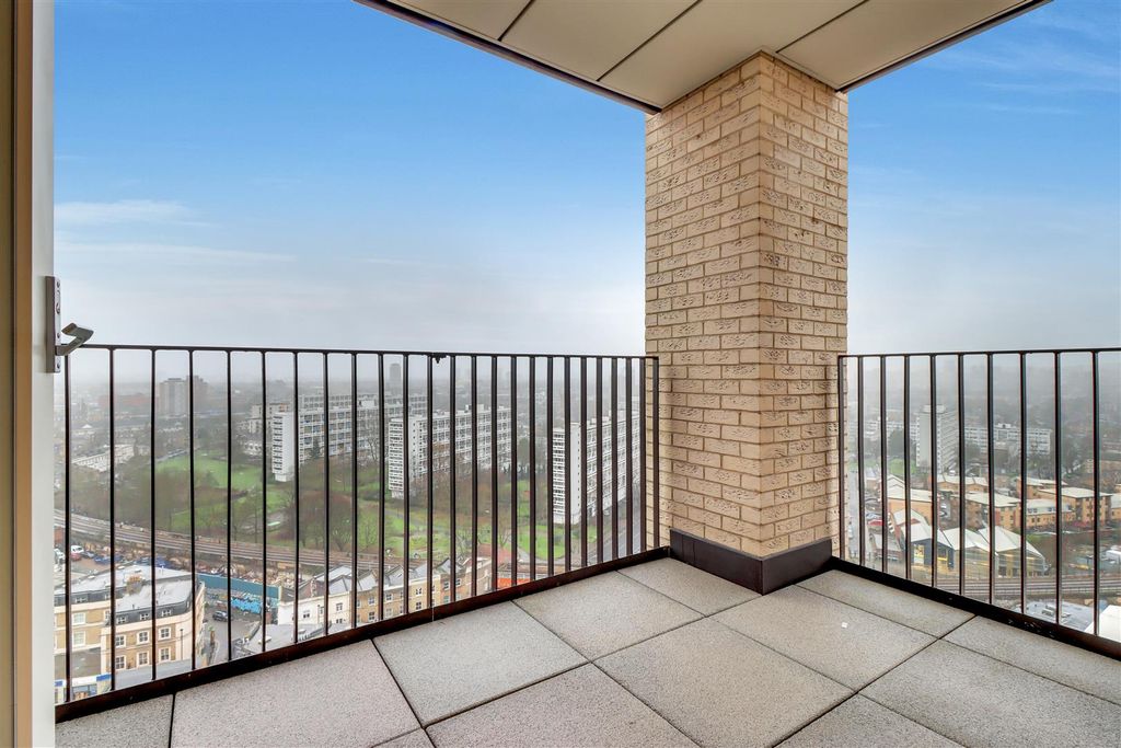 Property photo 2 of 15 106-Balcony2-.Jpg