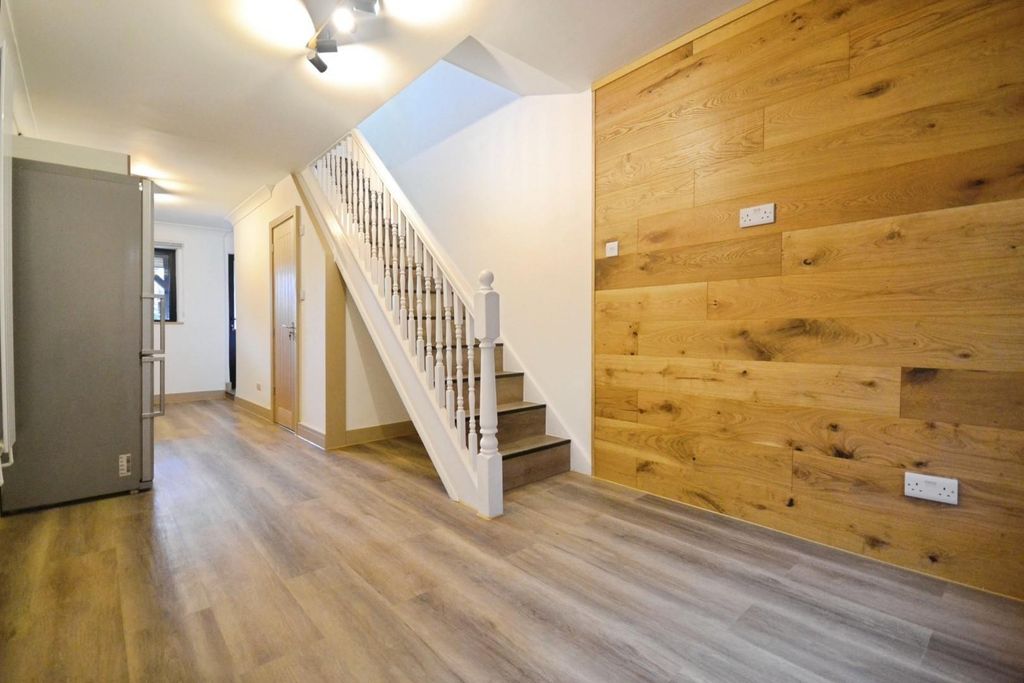 Property photo 1 of 7 4c61d64A-Dsc_0035.Jpg